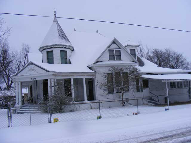 The Old Vic (the Doak House) in the snow, 2011