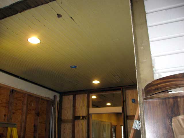 The utility room lights