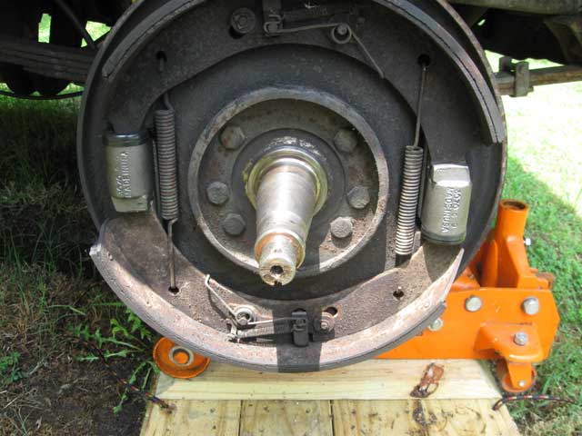1981 F-600 Front Hub/brakes - Ford Truck Enthusiasts Forums ford f800 brake diagram 